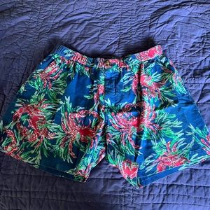 Chubbiest shorts 5.5 in inseam. Crab design- worn but in great shape